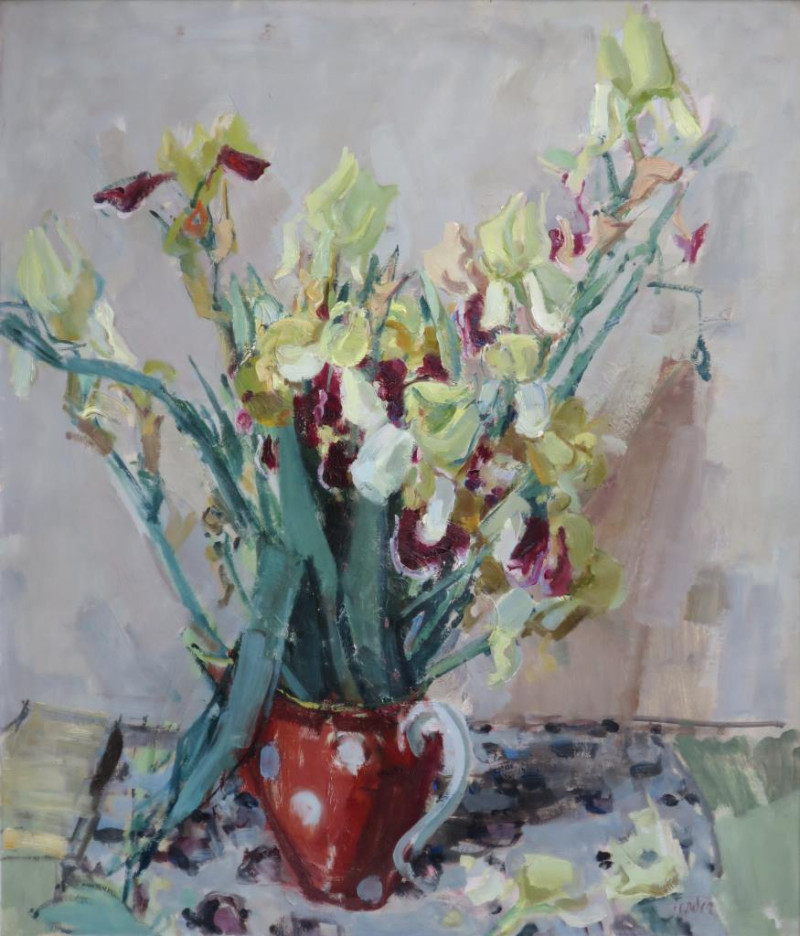 Lilienstrauss in weiss getupfter Vase